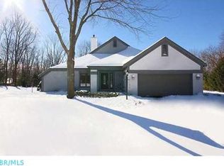 5474 Headleys Mill Rd SW, Pataskala, OH 43062