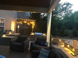 5910 Nuthatch Ct, Charlotte, NC 28277