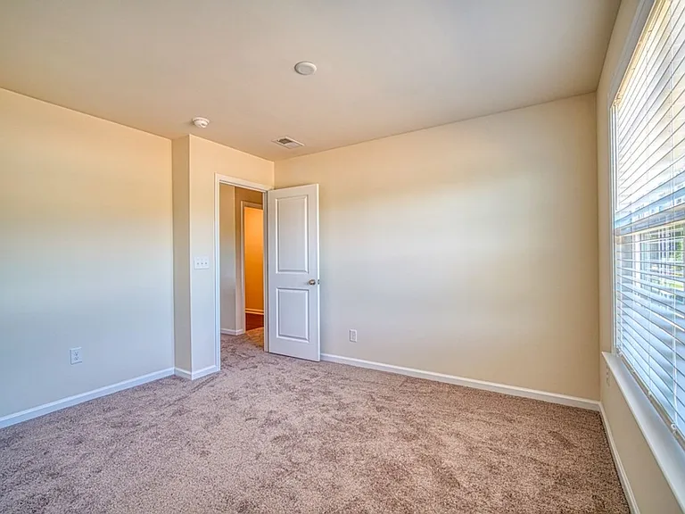 580 Millsgate Cir — Photo 26