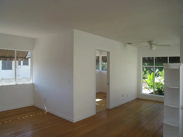 1646 Preuss Rd #1 — Photo 14