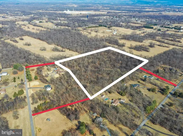 387 Woodbury Dr Lot C, Kearneysville, WV 25430