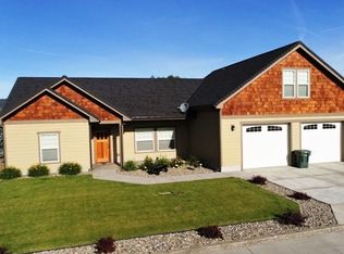 10504 Tilos Ct, Island City, OR 97850