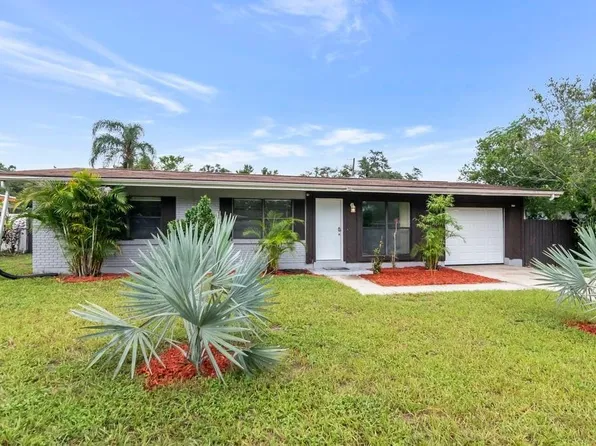 8709 N RENFREW PLACE, TAMPA, FL 33604