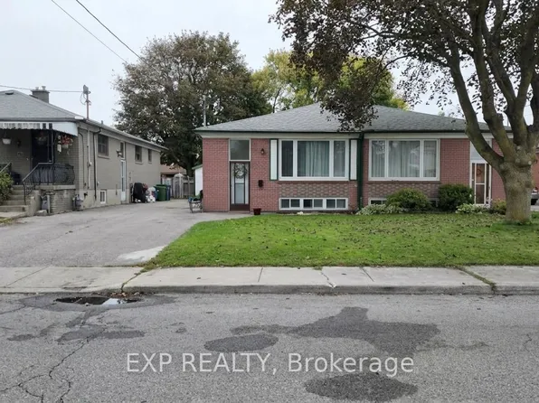 23 Chapman Ave, Toronto, ON M4B 1C3