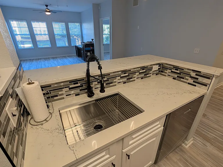 2801 Chancellorsville Dr #223 — Photo 5