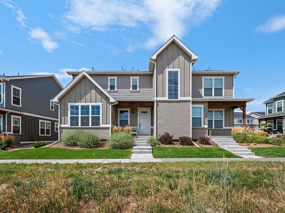 1st image of 722 Crossbill Dr
