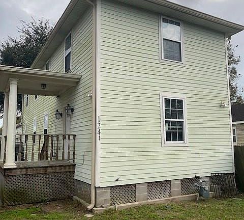4th image of 1241 Lizardi St