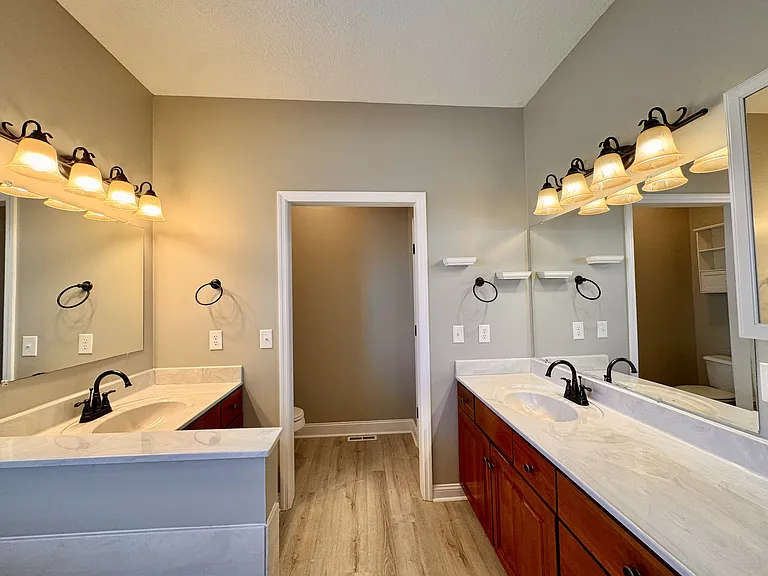 513 Tanasi Cir — Photo 15