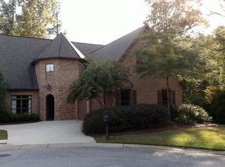 1653 Warren Ln, Vestavia, AL 35243