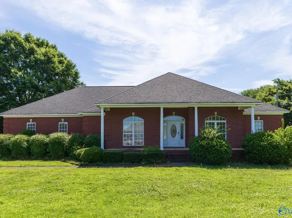 101 Stetson Dr, Harvest, AL 35749