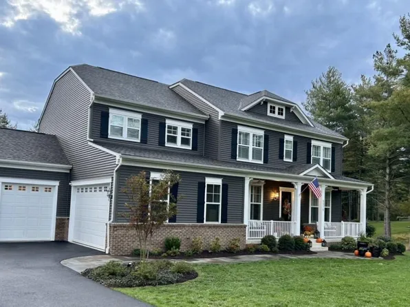 3375 Greenwood Farm Dr, Haymarket, VA 20169