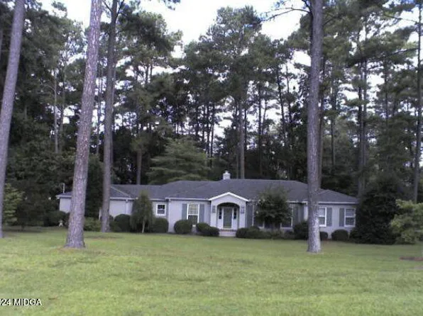 4825 Brittany Dr, Macon, GA 31210