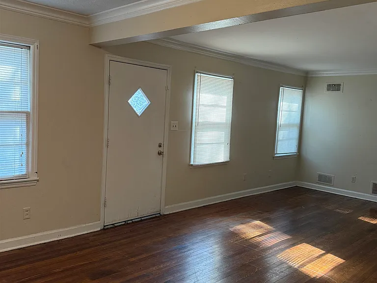 1257 S Perkins Rd — Photo 10