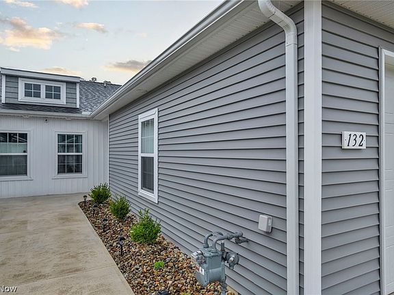 4th image of 132 Acorn Ln