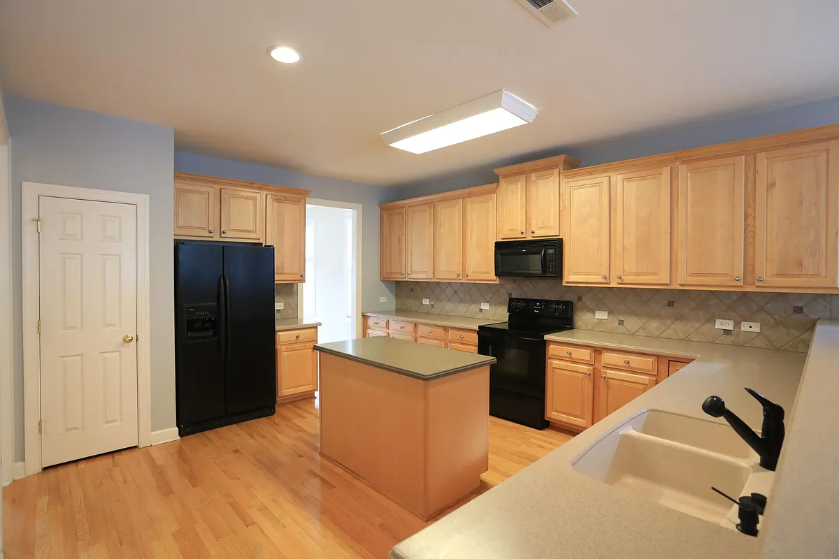 Building Photo - 363 Bridgegate Dr