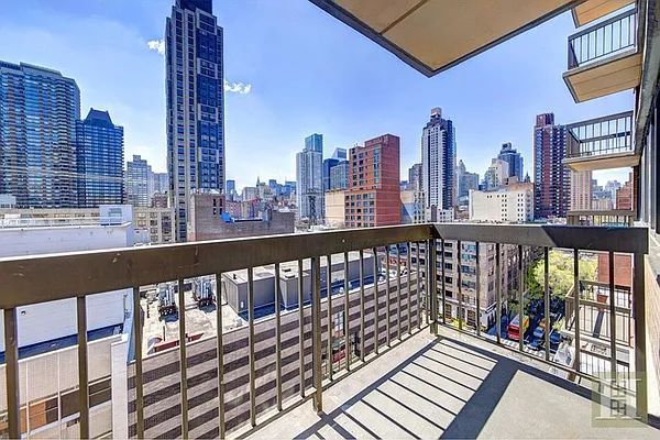 Rented by Halstead Real Estate | media 15