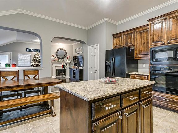 4th image of 47 Beechcreek Dr