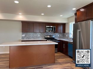 724 Darwin St, Santa Cruz, CA 95062
