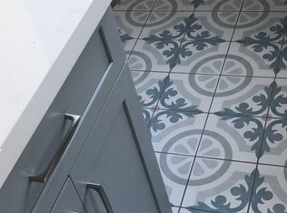 3209 W 43rd Pl, Los Angeles, CA 90008