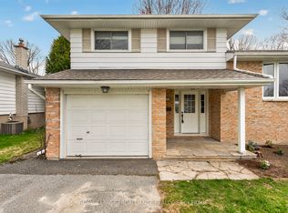 296 Olympus Ave, Kingston, ON K7M 4T9