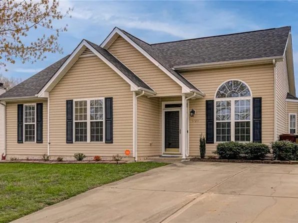 5420 Bradburn Dr, Mc Leansville, NC 27301