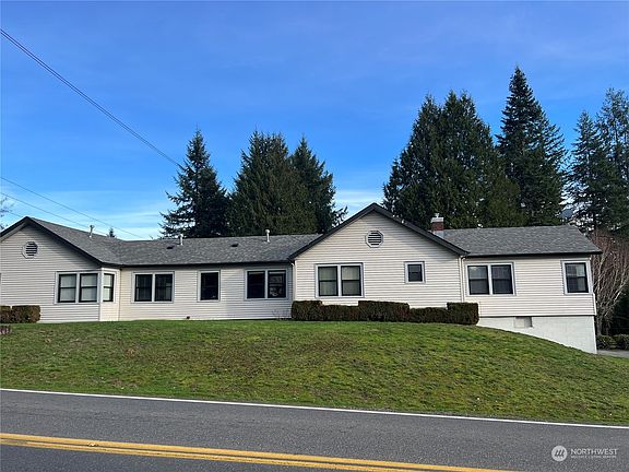 3rd image of 1765 Linwood Avenue SW