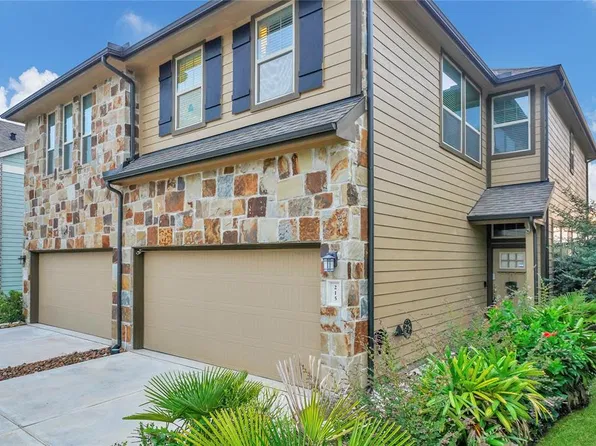 215 Biltmore Loop, Montgomery, TX 77316