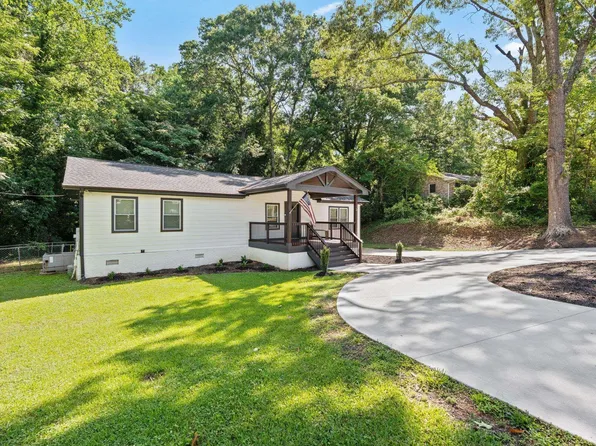 34 Pleasantdale Cir, Greenville, SC 29607