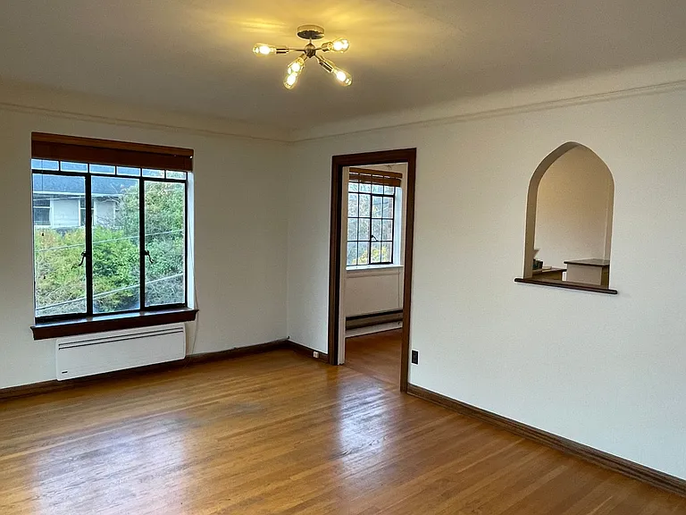 3121 Franklin Ave E #23 — Photo 11