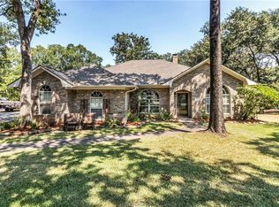 1006 N Gray St, Caldwell, TX 77836