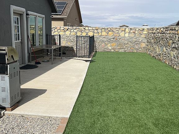 2nd image of 1044 Indigo Sky St
