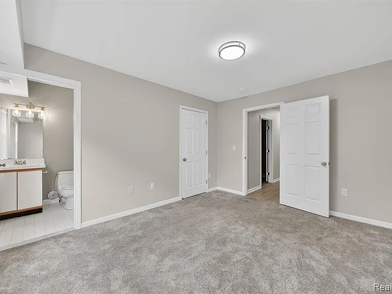 44393 Sunnyside Dr — Photo 23