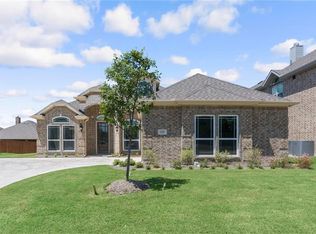 233 Noble Nest Dr, Midlothian, TX 76065