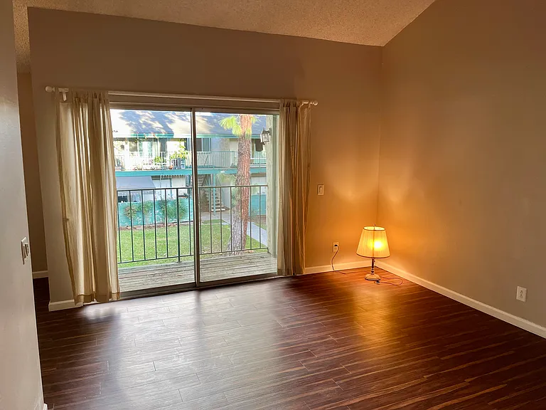 1811 E Grand Ave #192 — Photo 2