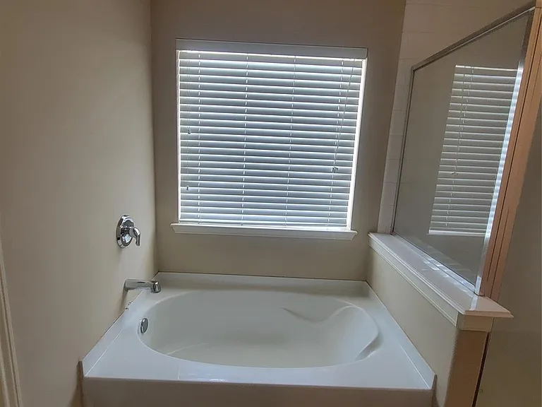 3110 Clover Ranch Cir — Photo 19