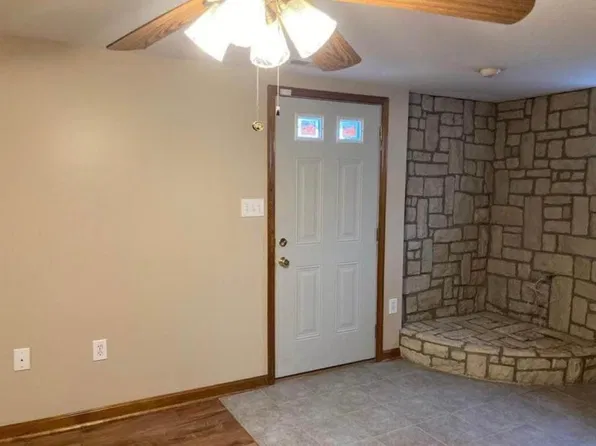(undisclosed Address), Fredericksburg, VA 22406