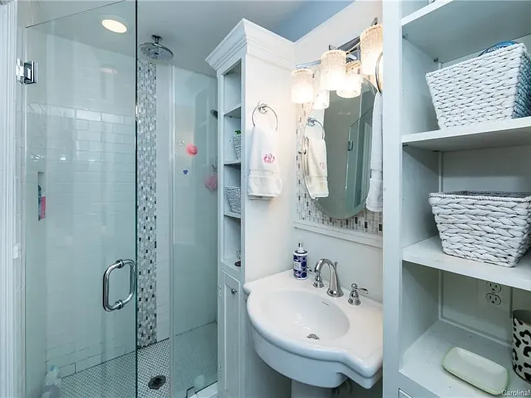 5875 Wedgewood Dr — Photo 19
