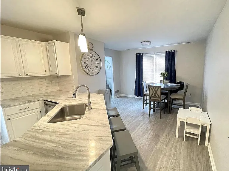 125 Upper Valley Ln — Photo 3