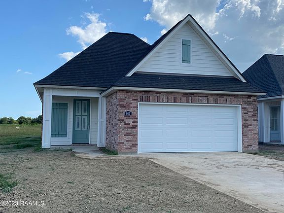 2nd image of 803 Braxton Dr