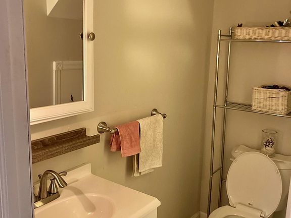 2nd image of 379 Linden St