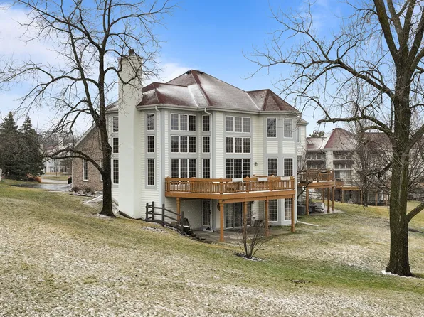 1492 Highland Dr, Lake Geneva, WI 53147