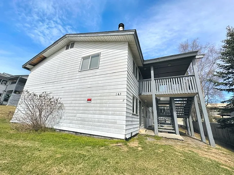 143 W 11th Ave — Photo 3