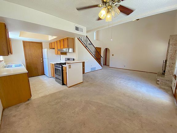 5th image of 10660 Onyxstone St