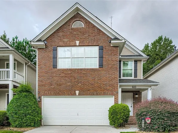 683 Lakes Cir, Lithonia, GA 30058