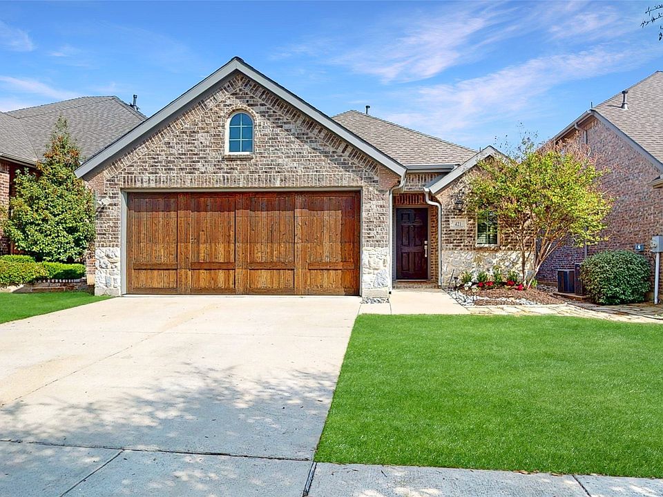 1st image of 421 Catherine Ln