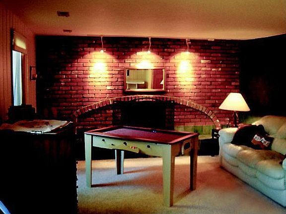 Fully remodeled in-law lower evel.
