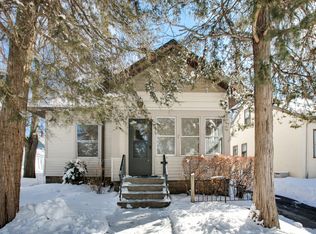 982 Como Pl, Saint Paul, MN 55103