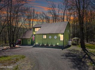 2715 Boulder Rd, Lake Ariel, PA 18436