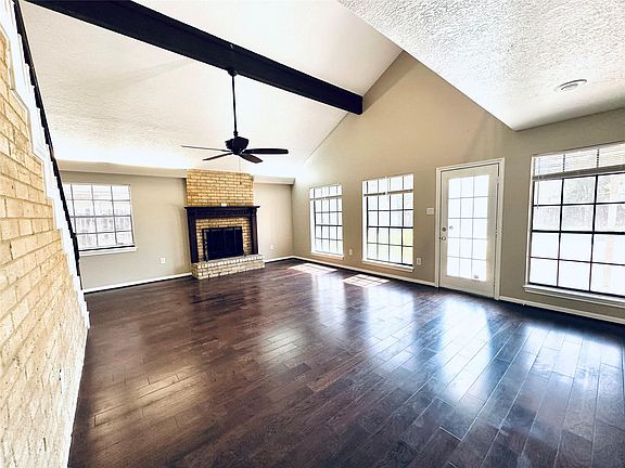 2nd image of 3709 Trailwood Dr