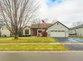 17295 Fieldcrest Ave, Farmington, MN 55024